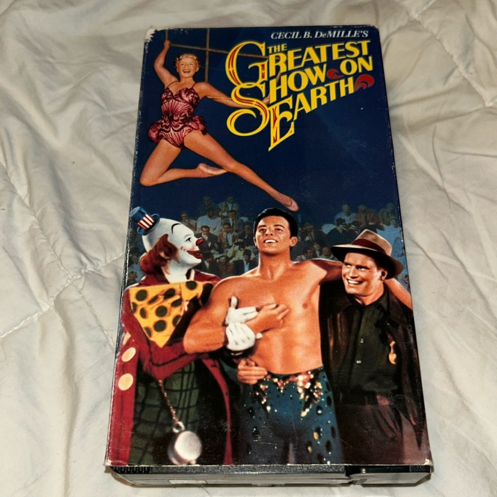 ~6/$10 MOVIES VHS/DVDS~ The Greatest Show On Earth VHS 2 Tape Set